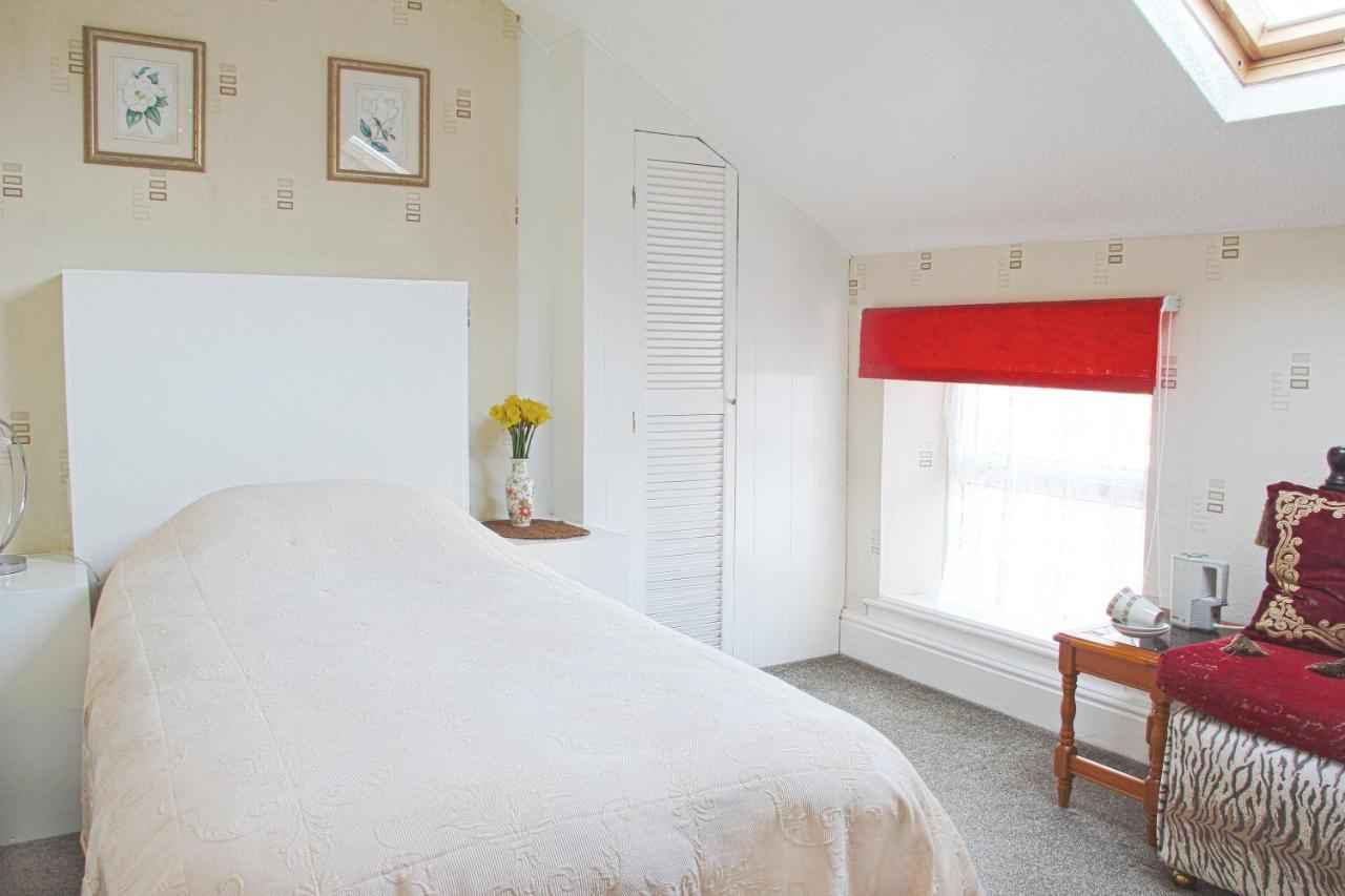 Ashfield Guesthouse Douglas Luaran gambar