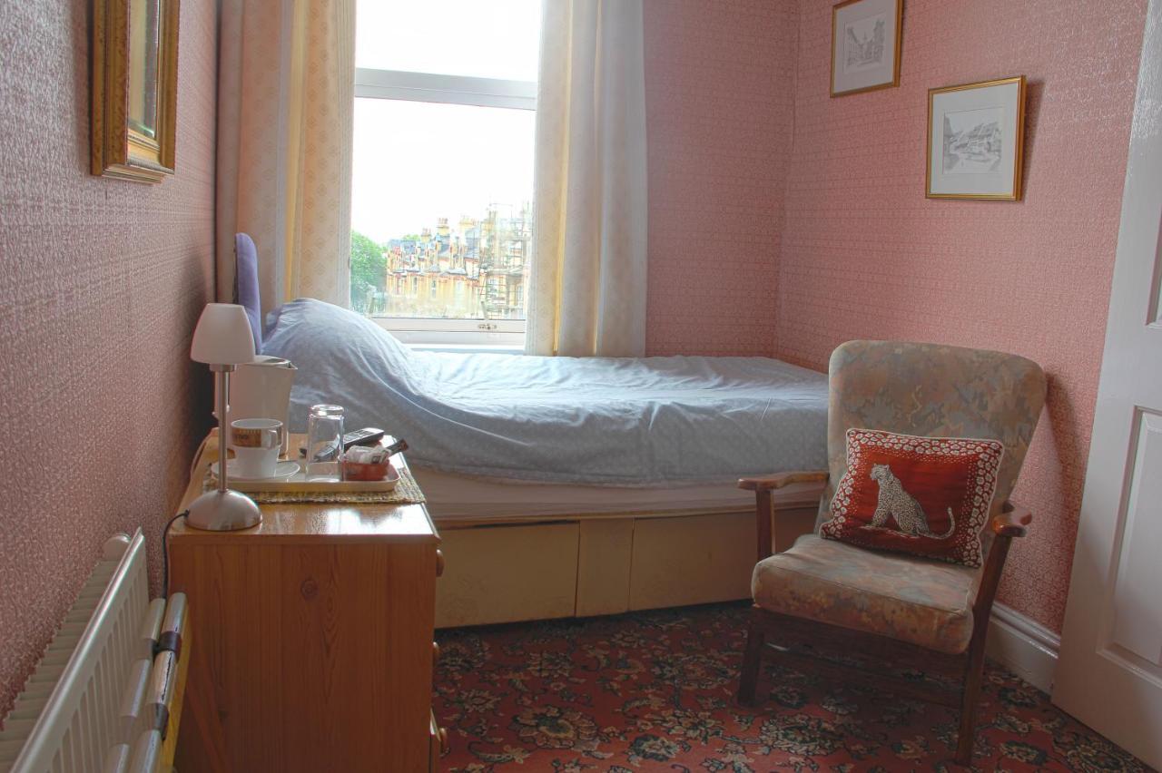 Ashfield Guesthouse Douglas Luaran gambar