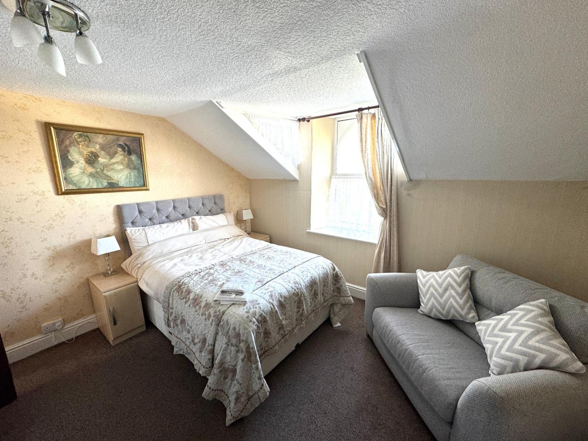 Ashfield Guesthouse Douglas Luaran gambar